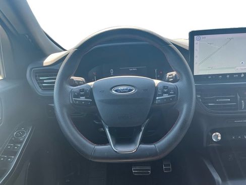 Used 2023 Ford Escape ST-Line w/ Tech Pack #1 FWD image 18