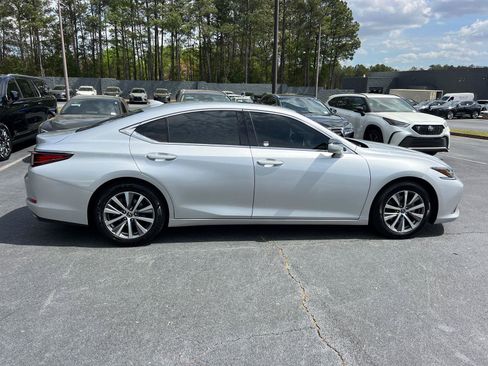 Used 2021 Lexus ES 350 w/ Premium Package image 5