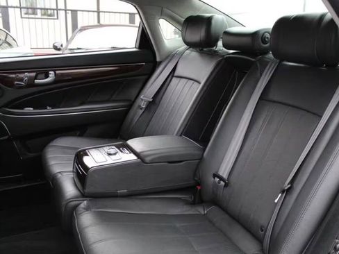 Used 2012 Hyundai Equus Signature image 12