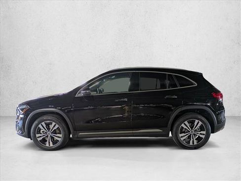 Certified 2024 Mercedes-Benz GLA 250 image 12