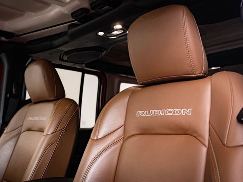 Used 2021 Jeep Wrangler Unlimited Rubicon 4xe w/ Steel Bumper Group image 18