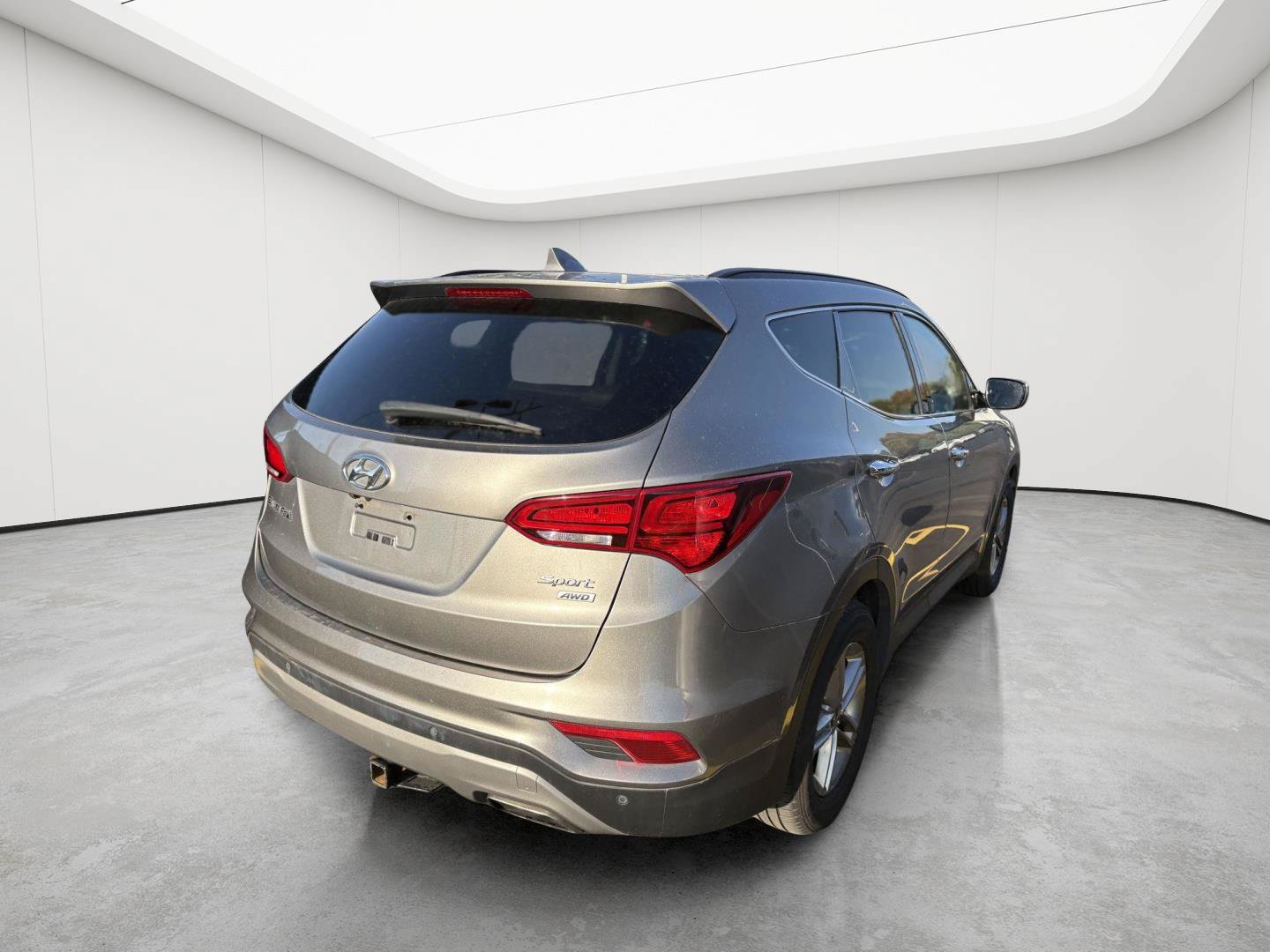 Used 2017 Hyundai Santa Fe Sport w/ 2.4L Tech Package 04 AWD/4WD image 7