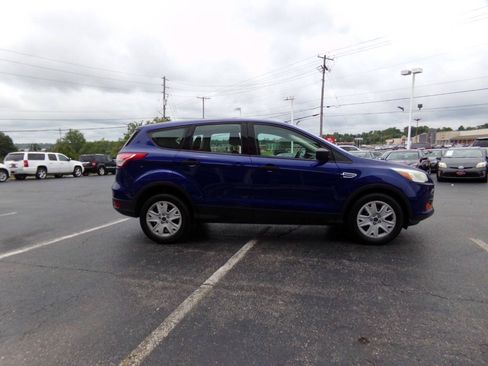 Used 2015 Ford Escape S FWD image 5