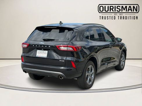 Used 2023 Ford Escape ST-Line Select AWD/4WD image 7