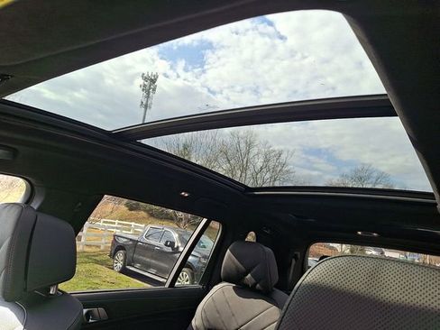 New 2026 BMW X7 xDrive40i w/ M Sport Package image 16