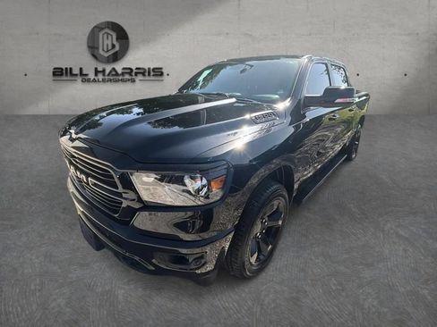 Used 2019 RAM 1500 Big Horn AWD/4WD image 1