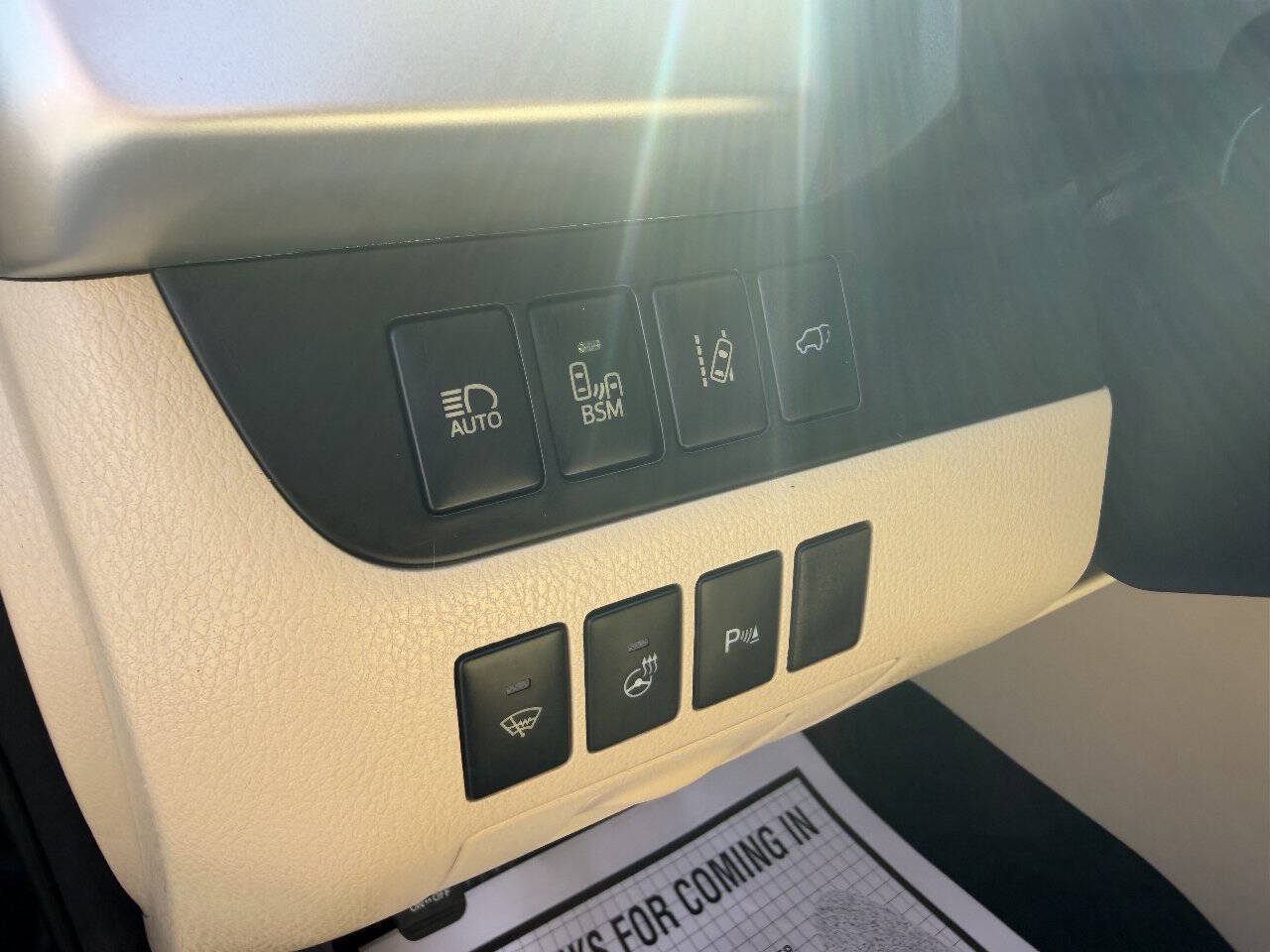 Used 2016 Toyota Highlander Limited Platinum AWD/4WD image 12
