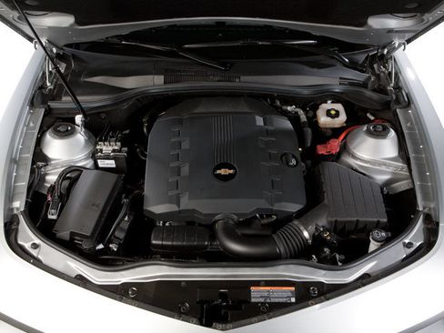 Used 2010 Chevrolet Camaro SS w/ RS Package RWD image 17