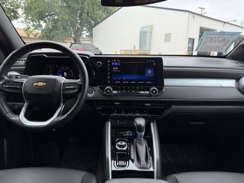 Used 2023 Chevrolet Colorado LT w/ LT Convenience Package III AWD/4WD image 17