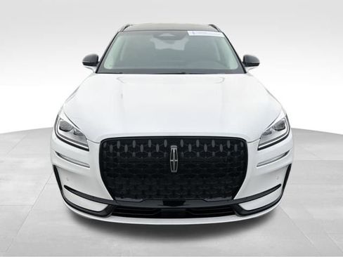 Used 2023 Lincoln Corsair Reserve w/ Equipment Group 201A image 13