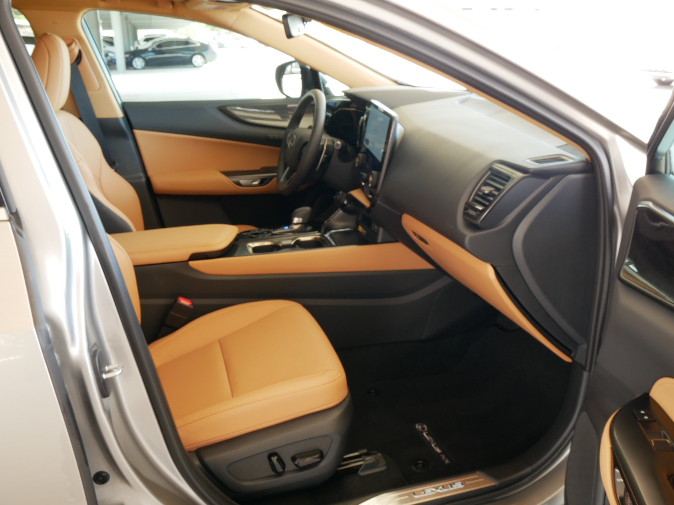Certified 2026 Lexus NX 350 AWD w/ Accessory Package (2T) image 10