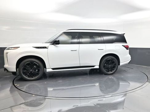 New 2026 INFINITI QX80 4WD image 6