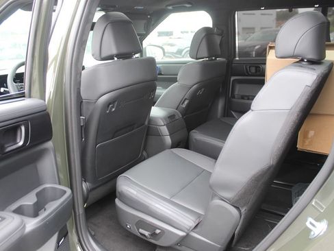 New 2026 Hyundai Santa Fe Calligraphy AWD/4WD image 18