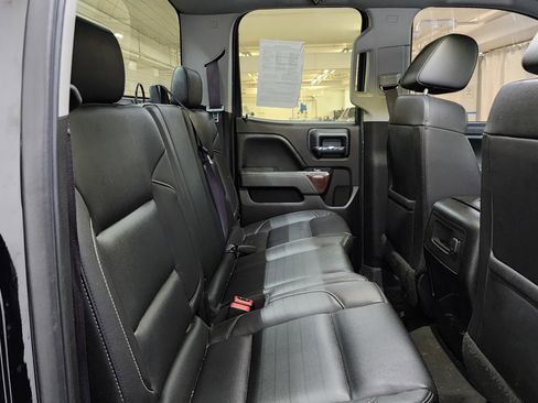 Used 2017 GMC Sierra 1500 SLT w/ SLT Premium Package image 19