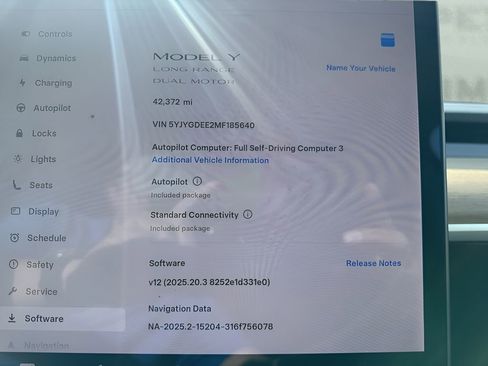 Used 2021 Tesla Model Y Long Range image 21