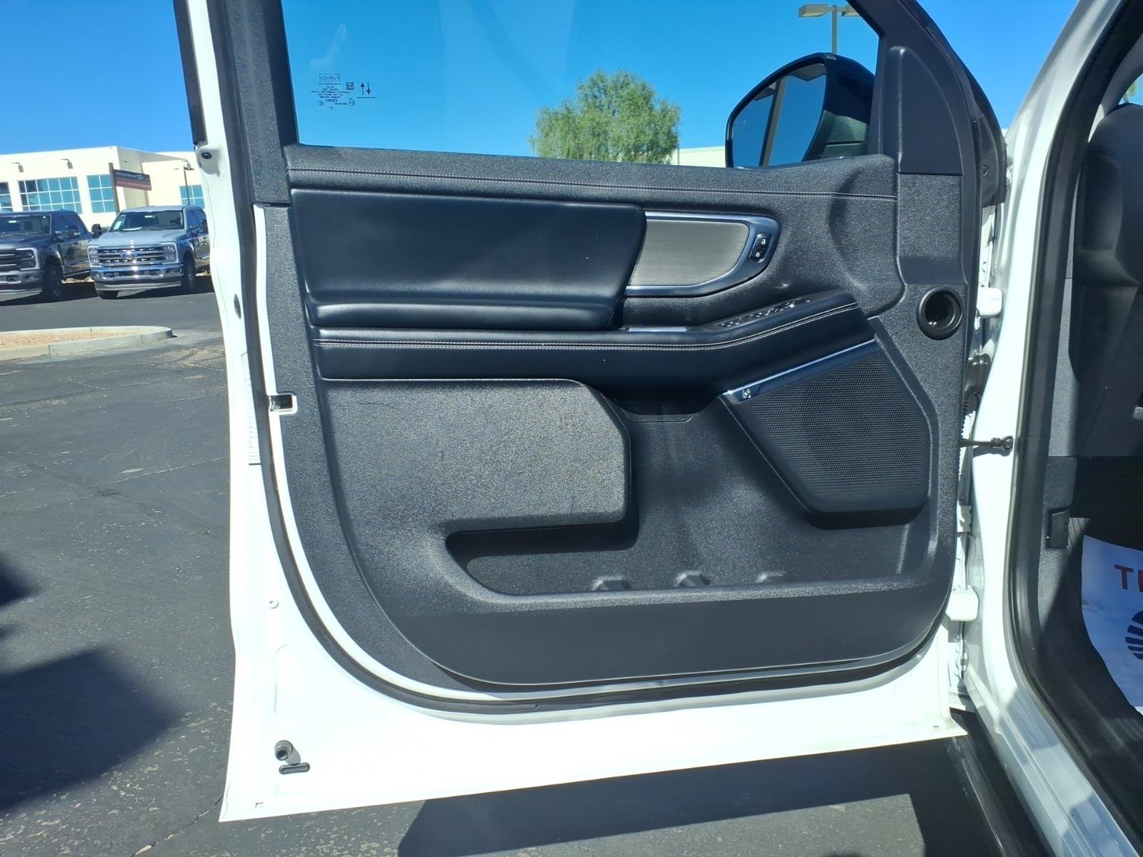 Certified 2025 Ford Expedition Max Platinum AWD/4WD image 21