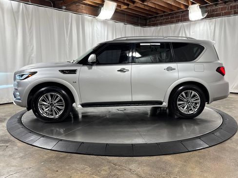 Used 2018 INFINITI QX80 4WD w/ Driver Assistance Package image 6