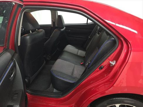 Used 2017 Toyota Corolla SE w/ Carpet Mat Package (TMS) FWD image 13