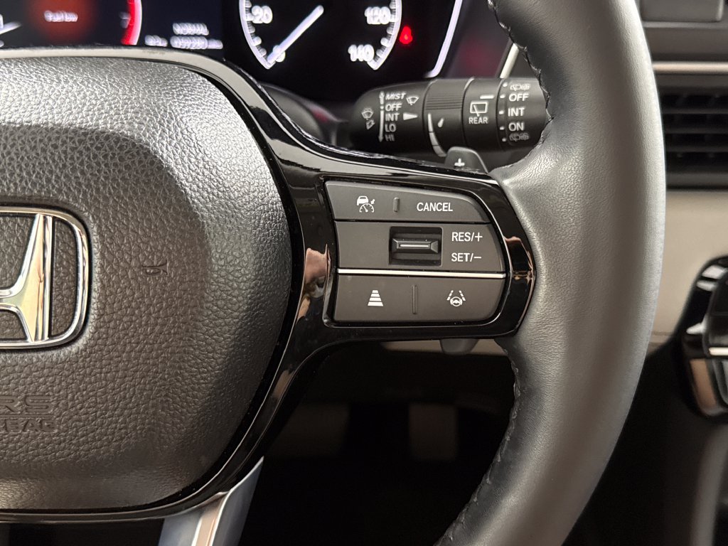 Used 2024 Honda Pilot EX-L image 16