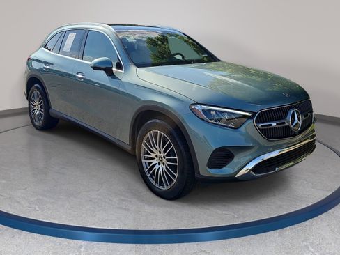 Certified 2026 Mercedes-Benz GLC 300 4MATIC image 4