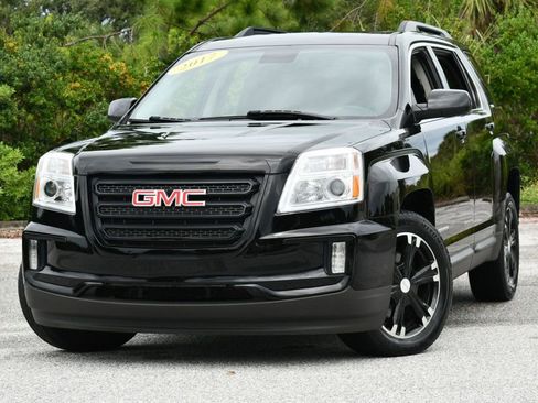 Used 2017 GMC Terrain SLT w/ Open Road Package image 2
