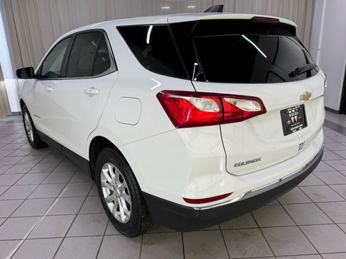 Used 2018 Chevrolet Equinox LT FWD image 8
