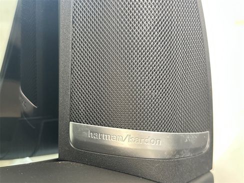 Used 2019 Mercedes-Benz GLS 550 4MATIC image 12