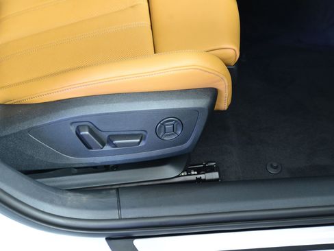 New 2026 Audi A6 Premium Plus image 10