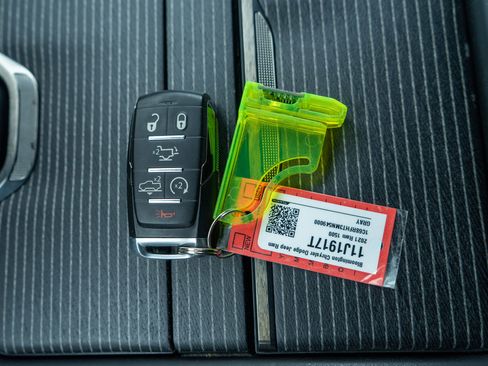 Used 2021 RAM 1500 Limited image 30