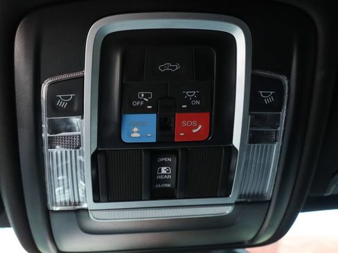 Used 2026 RAM 1500 Lone Star AWD/4WD image 32
