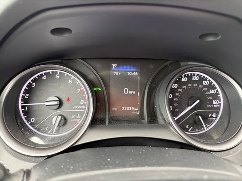 Used 2023 Toyota Camry SE w/ Cold Weather Package FWD image 16