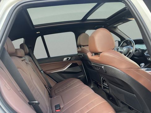 Used 2020 BMW X5 sDrive40i w/ Premium Package image 29