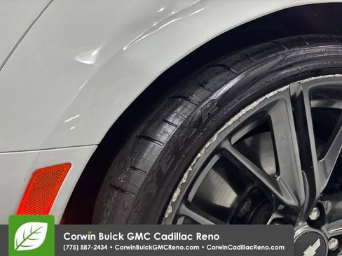 Used 2018 Chevrolet Camaro ZL1 image 29