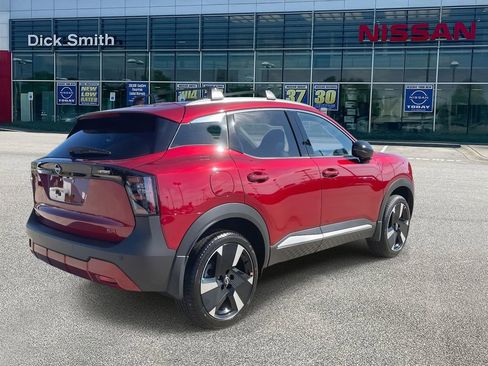 New 2026 Nissan Kicks SR image 6