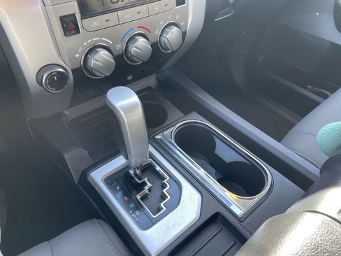 Used 2017 Toyota Tundra SR5 w/ TRD Off Road Package image 20