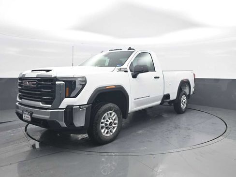 New 2026 GMC Sierra 2500 Pro w/ Convenience Package image 4