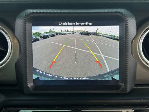 Used 2019 Jeep Wrangler Unlimited Rubicon AWD/4WD image 30