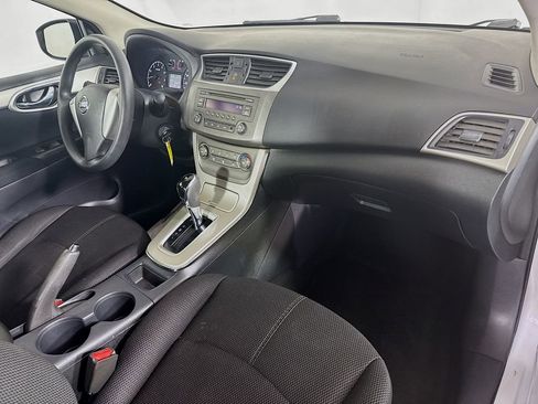 Used 2013 Nissan Sentra S FWD image 32