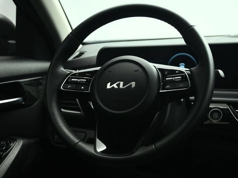 Certified 2024 Kia Seltos S FWD image 40