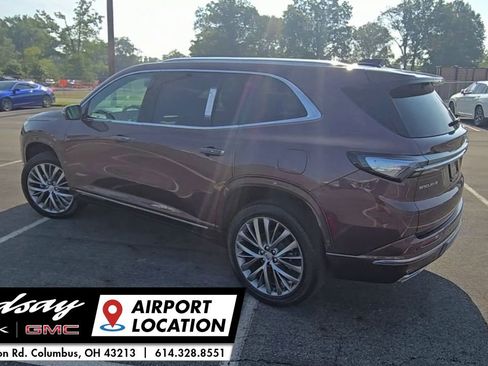 New 2026 Buick Enclave Avenir w/ LPO, Floor Liner Package image 6