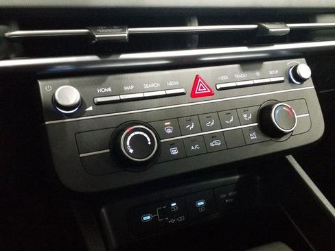 New 2026 Hyundai Tucson SE image 7