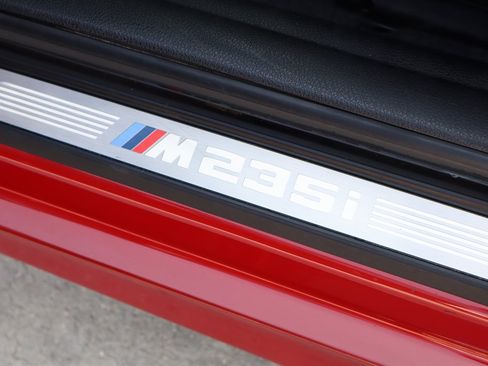 Used 2014 BMW M235i Coupe RWD image 30