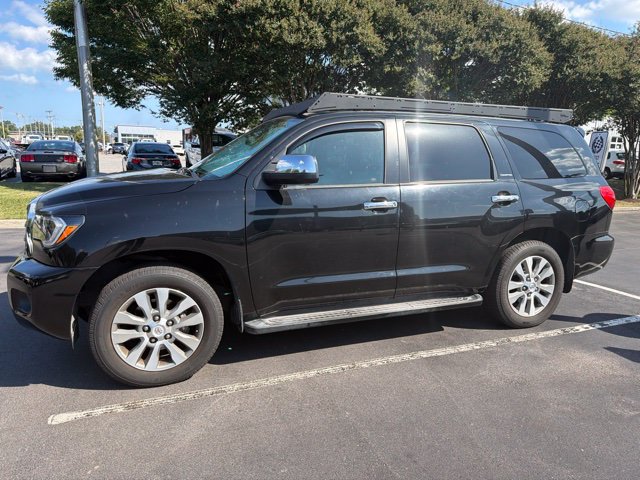 Used 2017 Toyota Sequoia Limited w/ Safety & Convenience Package AWD/4WD image 1