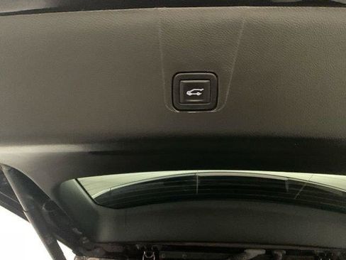 Certified 2023 Chevrolet Traverse LT AWD/4WD image 31