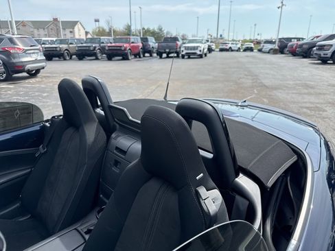 Used 2024 MAZDA MX-5 Miata Club image 52
