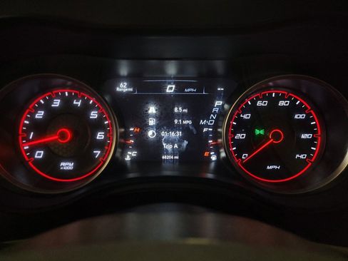 Used 2022 Dodge Charger SXT w/ Leather Interior Group RWD image 23
