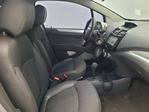 Used 2015 Chevrolet Spark LT image 21