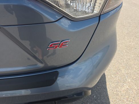 Used 2024 Toyota Corolla SE FWD image 24