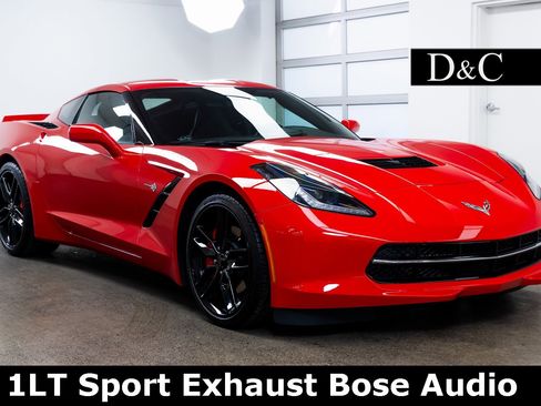 Used 2019 Chevrolet Corvette Stingray image 1
