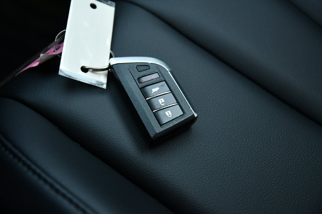 Used 2025 Acura Integra FWD image 23